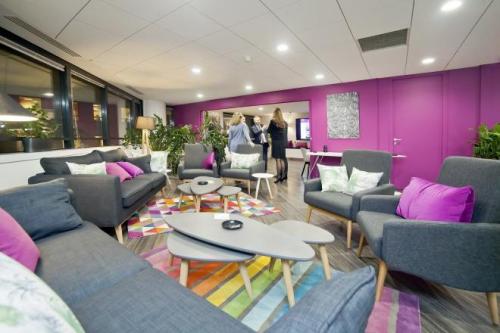 espacelounge-conference1-10598-660x660