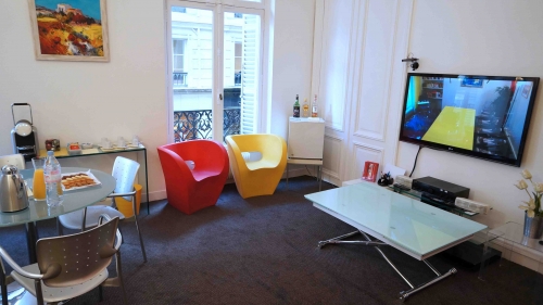 Salle retour clients pour focus group